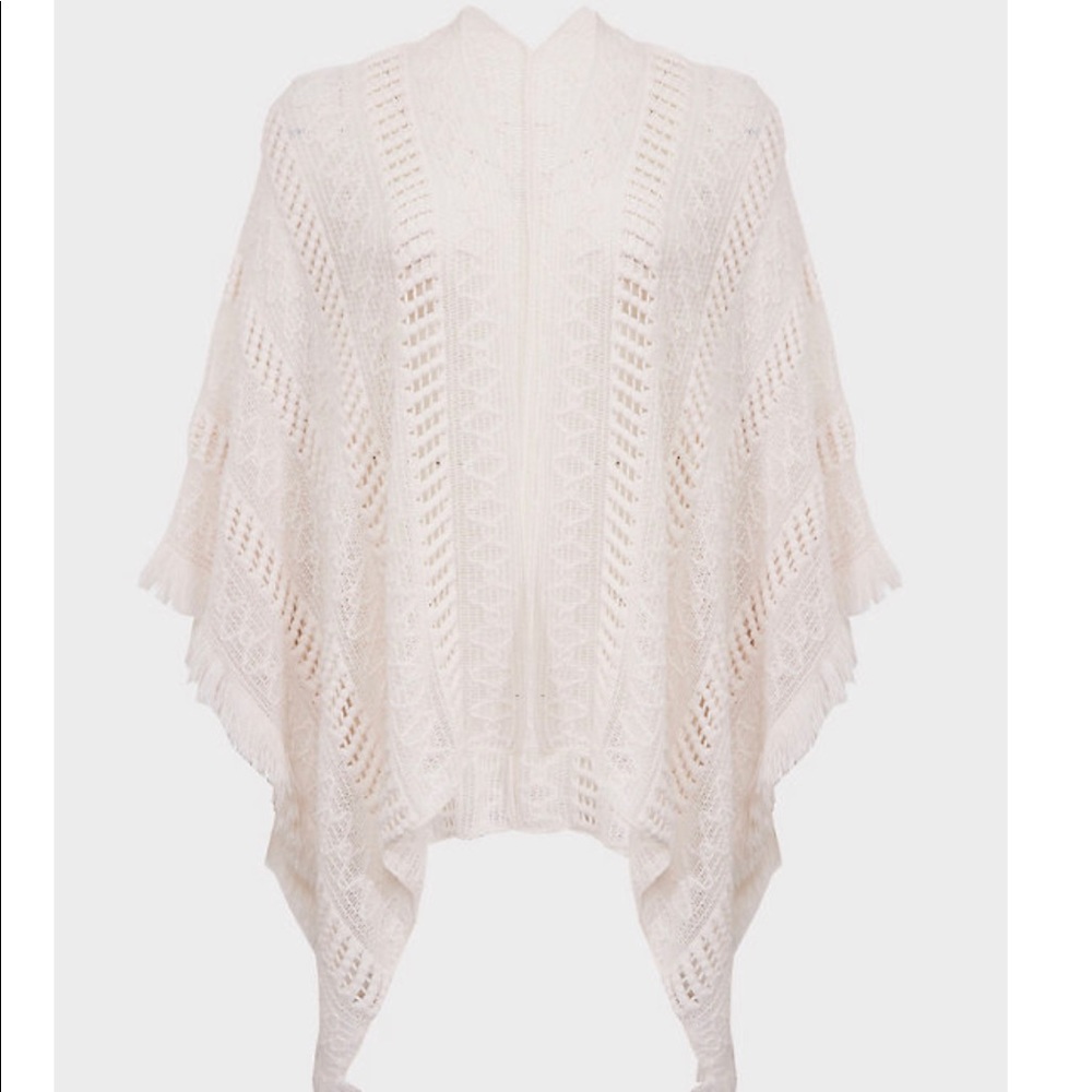 NWT Torrid Ivory Open Knit Fringe Ruana